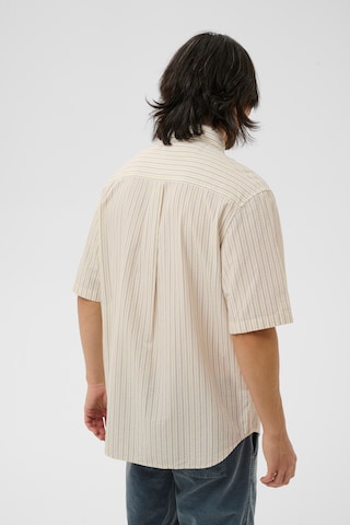 Matinique Regular Fit Hemd 'MAfranjo 73' in Beige