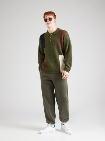 TOPMAN Tapered Broek in Groen