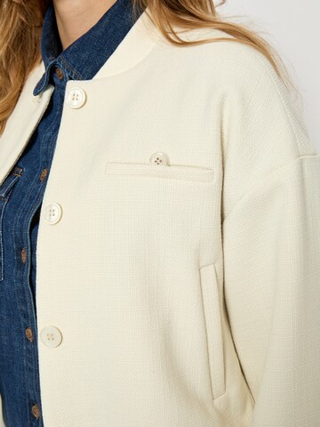 Peppercorn Přechodná bunda 'Millaya' – béžová