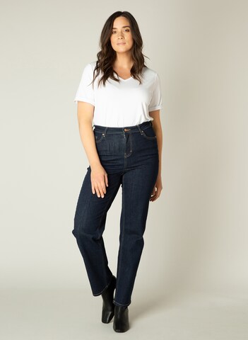 BASE LEVEL CURVY Regular Jeans 'Ayda' in Blue