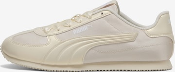 Baskets basses PUMA en blanc : devant