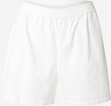 ONLY Shorts 'ONLKELLY' in Weiß: Vorderseite