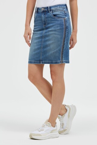 Soccx Skirt in Blue: front