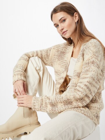 Cardigan 'NANNA' PIECES en beige