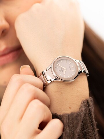 Montre à affichage analogique FESTINA en rose