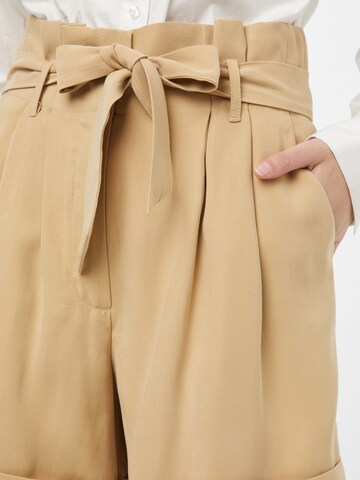 Loosefit Pantaloni con pieghe di BRUUNS BAZAAR in beige