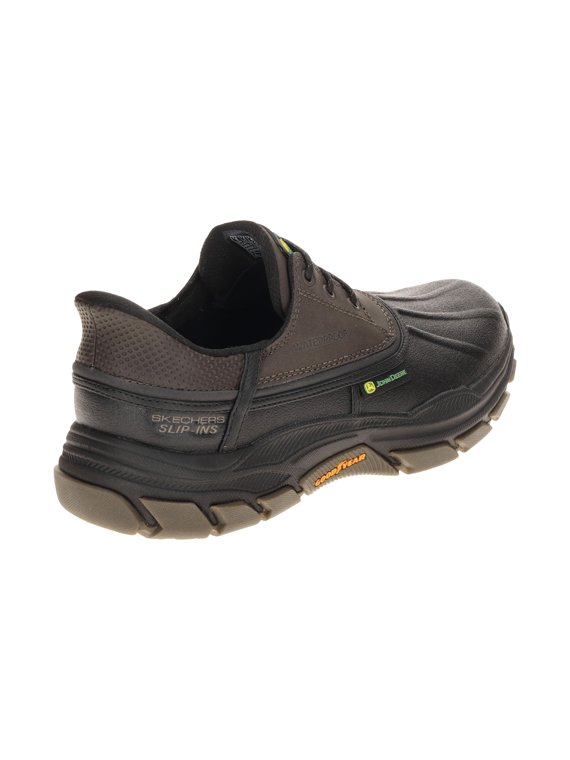 SKECHERS Slippers in Black