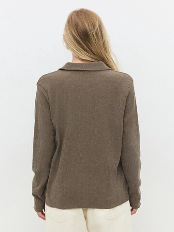 No Matter What Blouse in Bruin