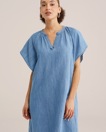 Rochie de la WE Fashion pe albastru