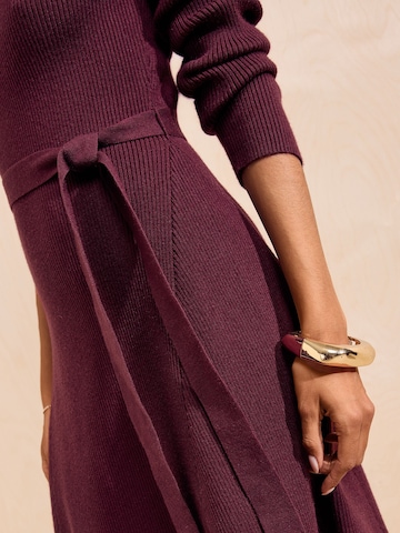 Friends Like These - Vestido de punto en rojo