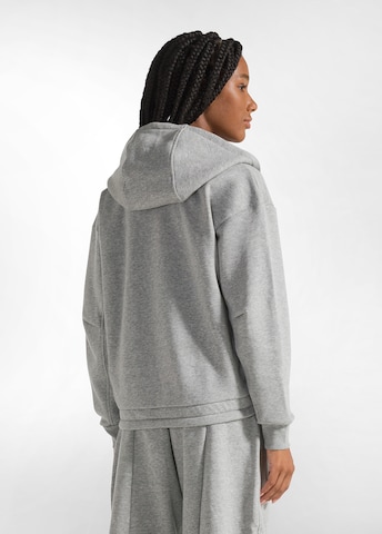 Veste de survêtement DEHA en gris