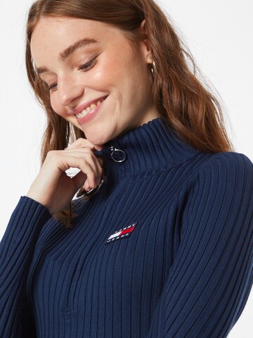Tommy Jeans Pullover in Blau
