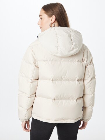 Tommy Jeans Kurtka zimowa 'Alaska' w kolorze beżowy