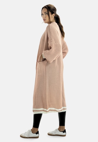 Cappotto in maglia di Elara in rosa