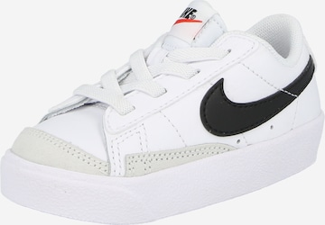 Baskets 'BLAZER LOW '77 (TD)' Nike Sportswear en blanc : devant