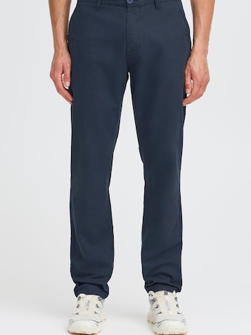 !Solid Regular Chino 'CADEN' in Blauw: voorkant