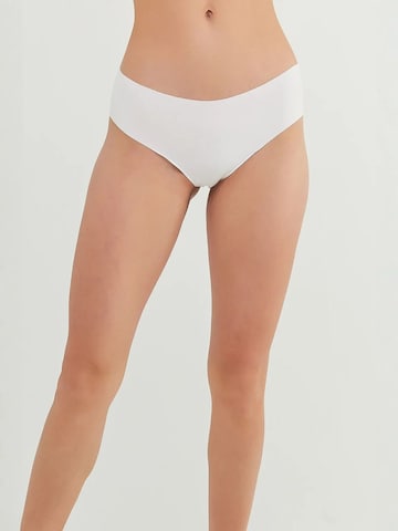 Penti - Hipster em branco