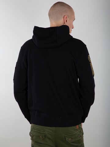 ALPHA INDUSTRIES Sweatshirt 'Nasa Voyager' in Schwarz