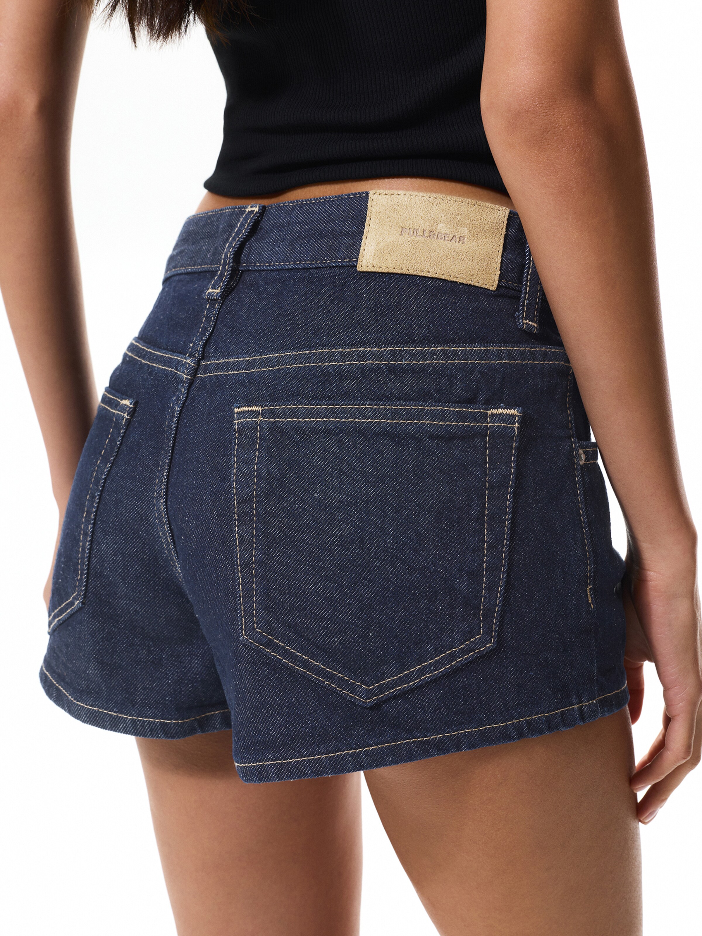 Pull&Bear Štandardný strih Džínsy - Modrá