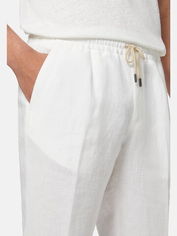 Boggi Milano Regular Trousers in White