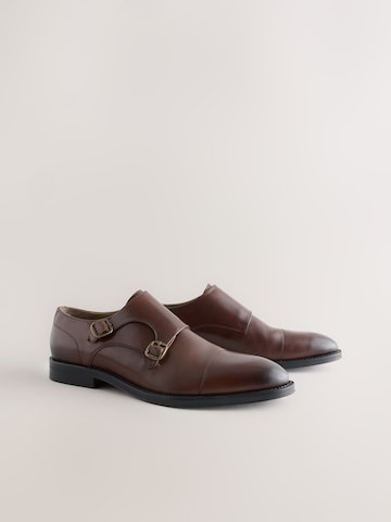Chaussure à lacets Next en marron