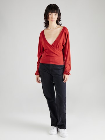 ABOUT YOU Shirt 'Lieven' in Rood