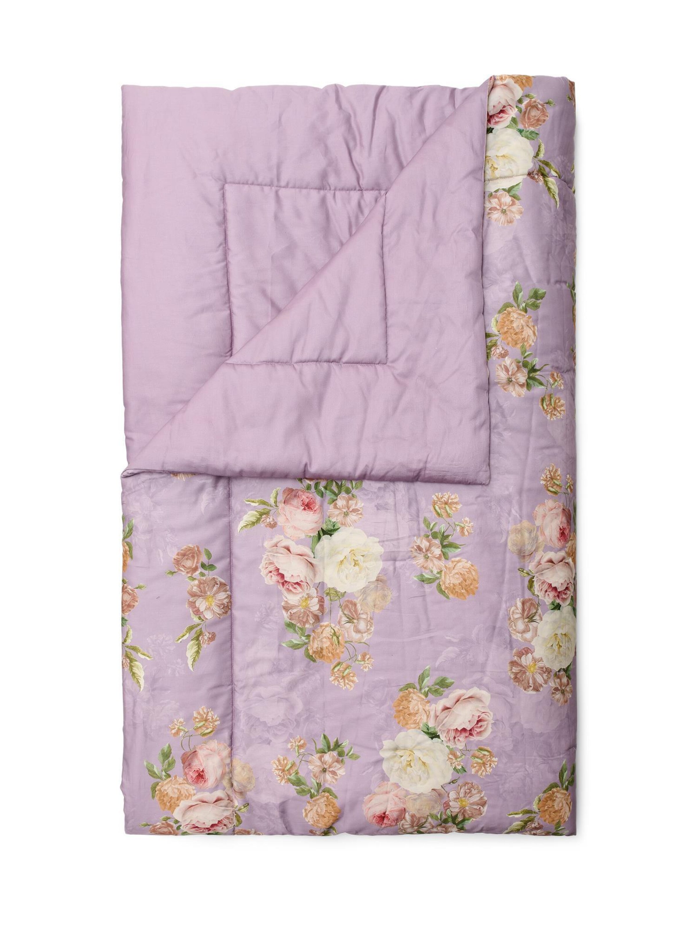 ESSENZA Blankets 'Orianna' in Purple: front