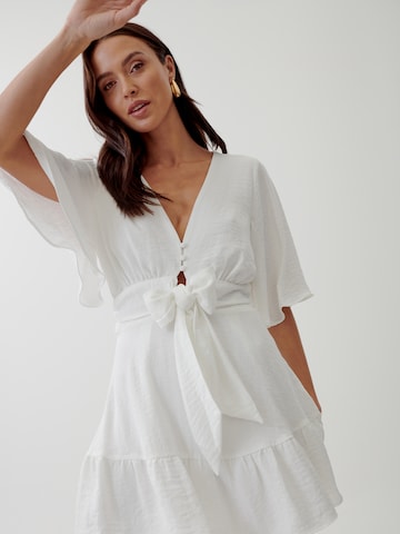 Tussah Dress 'MARTHA' in White: front
