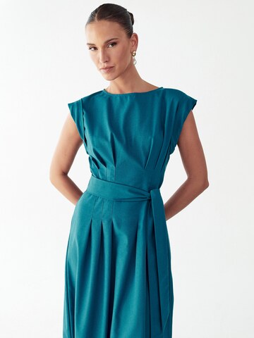 Willa Obleka 'LEICA' | modra barva