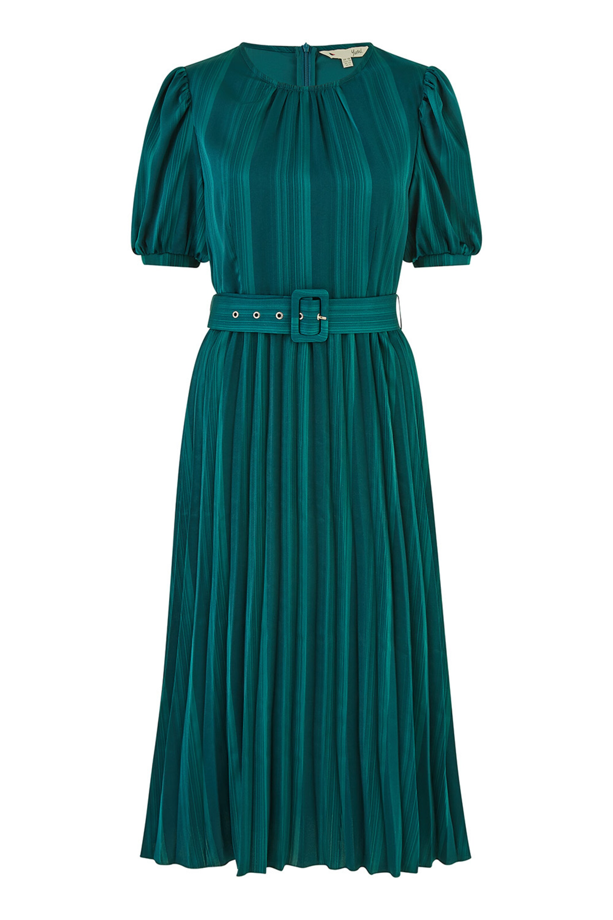 Yumi Cocktail Dress in Green: front