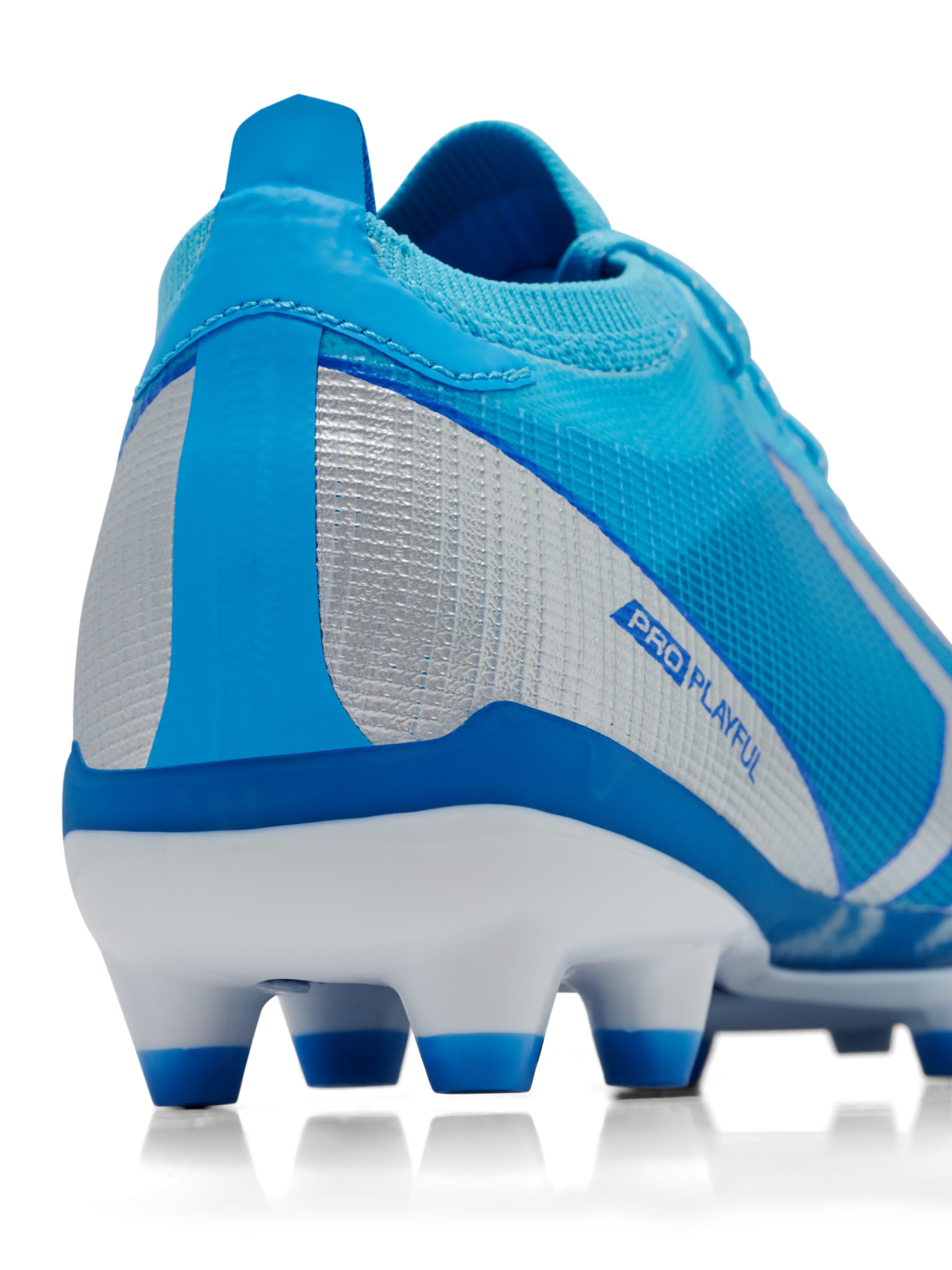 Hummel Fußballschuh in Blau