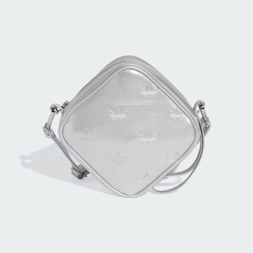 ADIDAS ORIGINALS - Bolso de hombro 'Adicolor Diamond Shaped' en plata