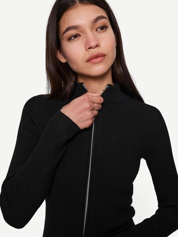 Veste de survêtement Bershka en noir