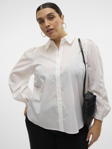 Vero Moda Curve Blouse 'VMCKava' in Wit