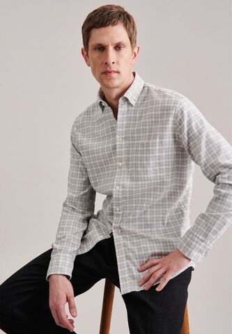 SEIDENSTICKER Regular fit Button Up Shirt ' Schwarze Rose ' in Grey