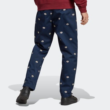 Coupe slim Pantalon ADIDAS ORIGINALS en bleu