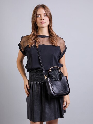 The Bridge Shoulder Bag in Black: front