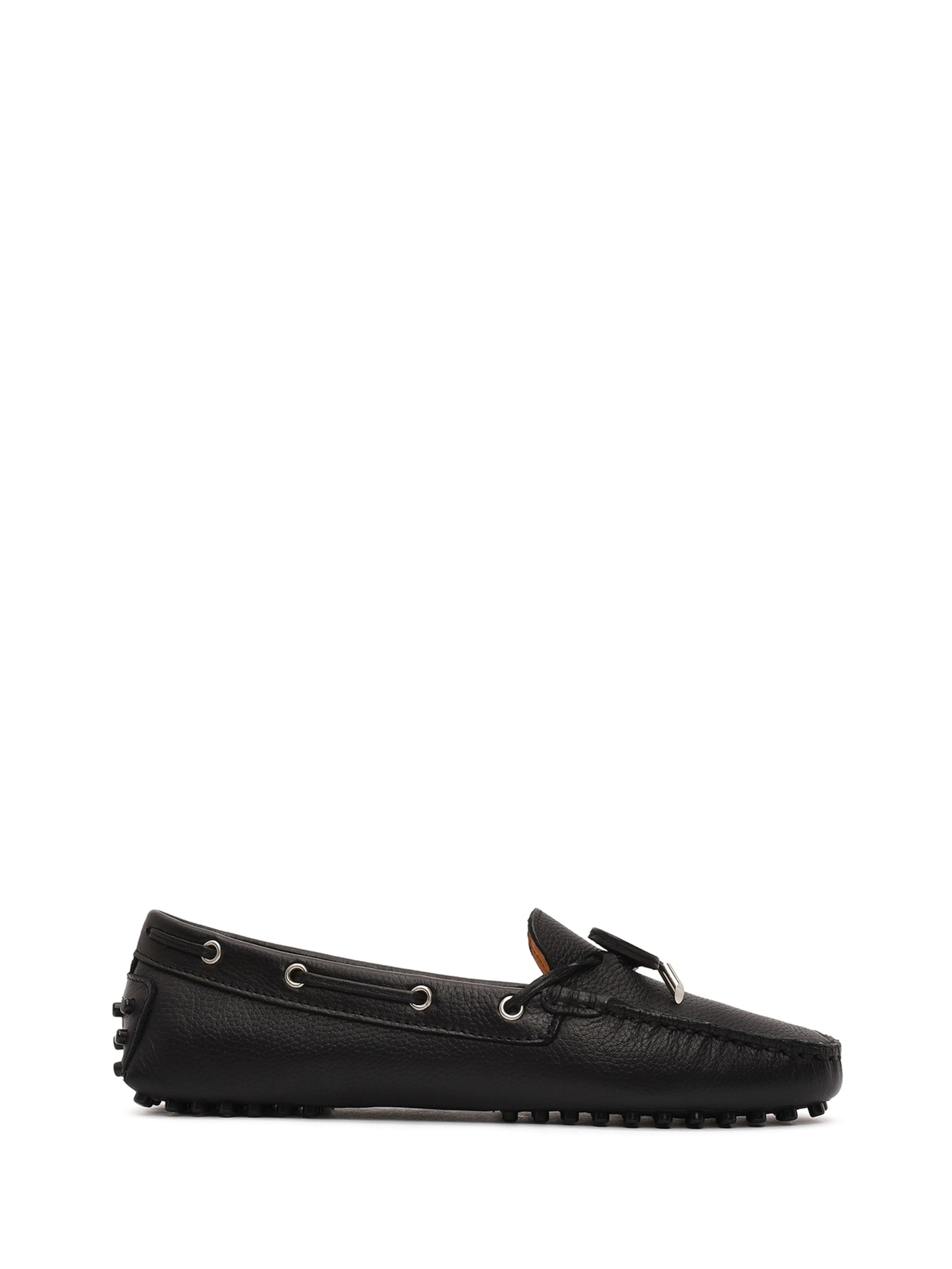 Derimod - Mocassins em preto