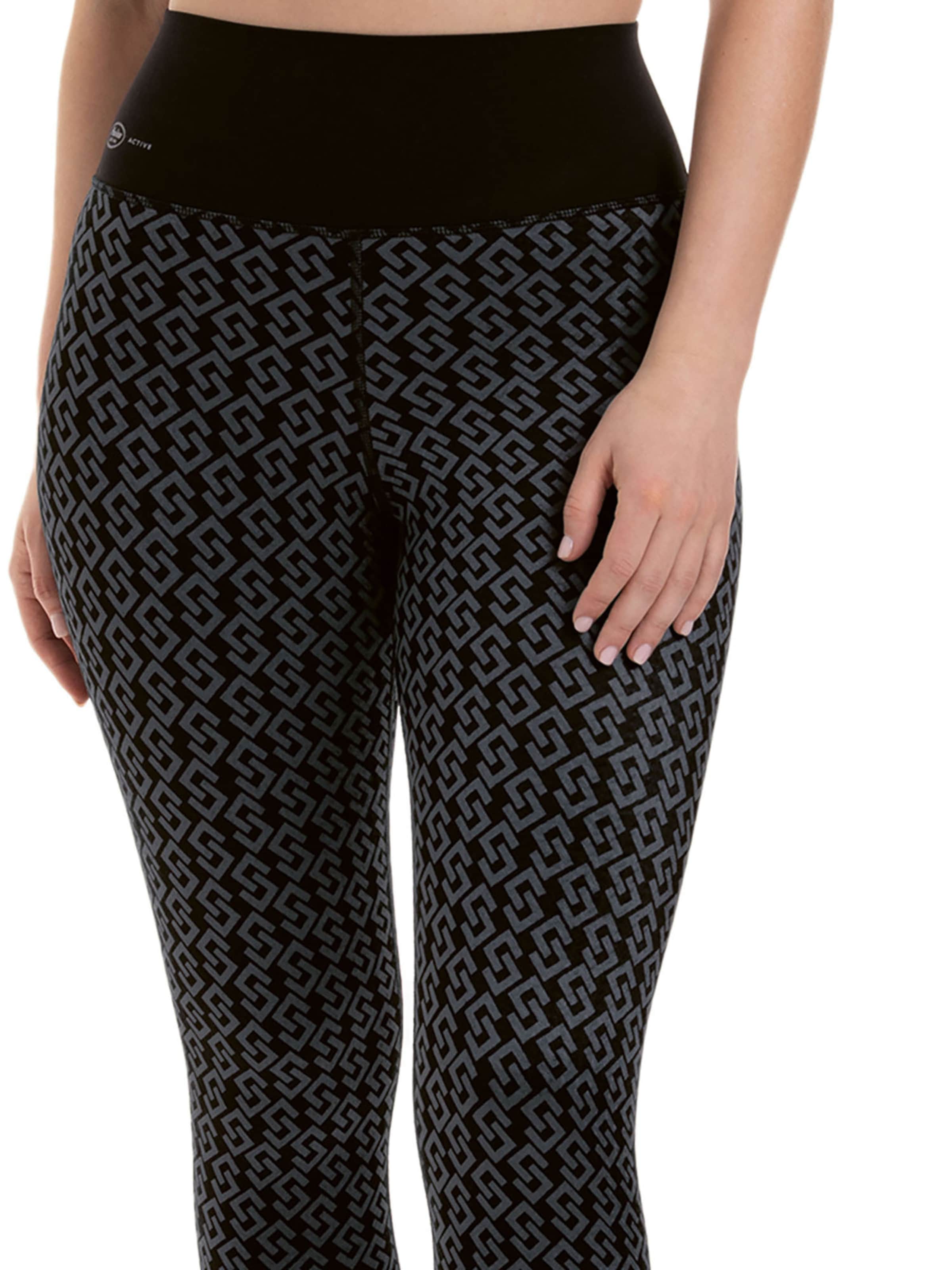 ANITA Skinny Workout Pants 'massage' in Black