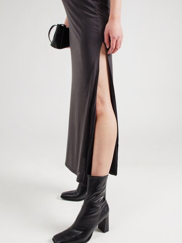 Rochie de la TOPSHOP pe negru