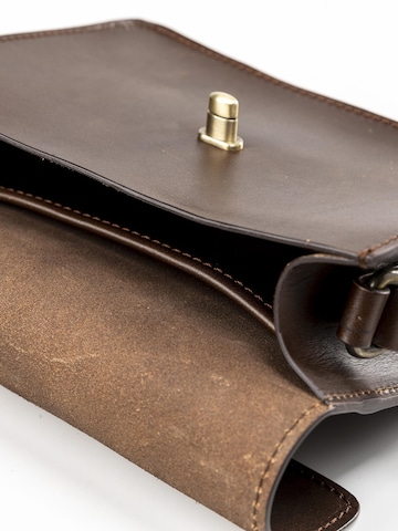 THE DUST COMPANY Skuldertaske 'The Santa Fe' i brun