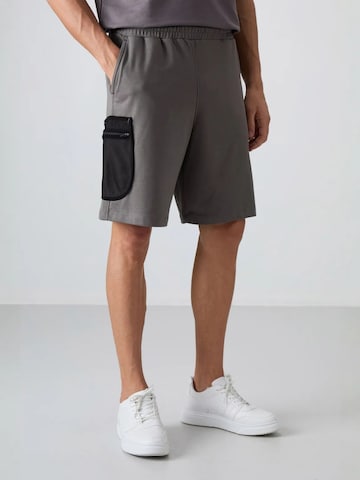 Tommy Life Wide leg Cargobroek in Grijs