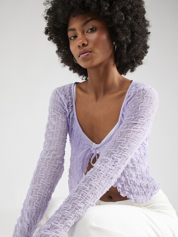 lillā florence by mills exclusive for ABOUT YOU T-Krekls 'Photo Op'