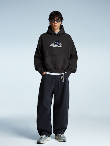 Bershka Sweatshirt 'BOLA 8' i grå