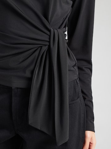 Tricou 'Sheila' de la ABOUT YOU pe negru