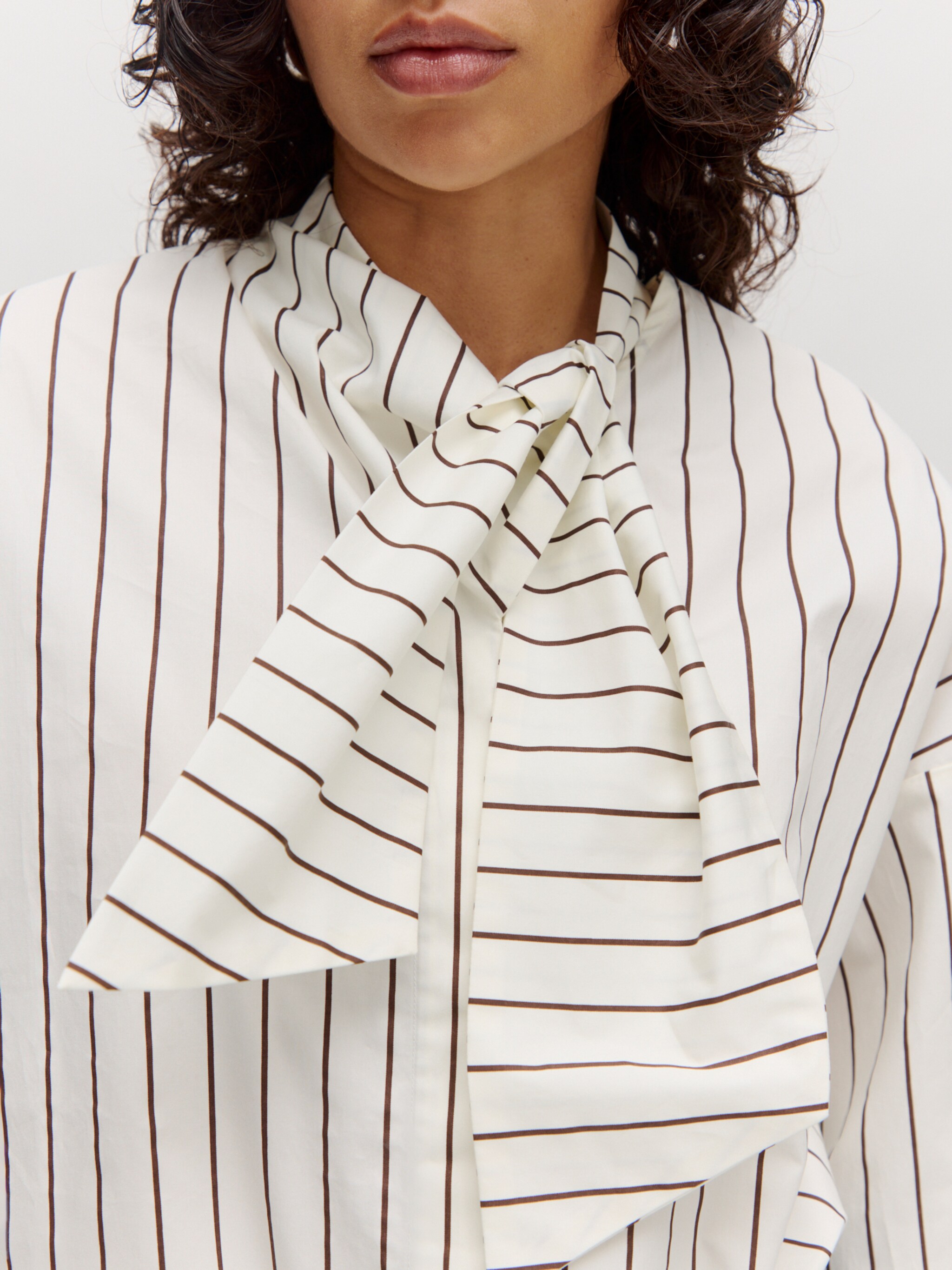 EDITED Producten Blouse 'Cara' Crème