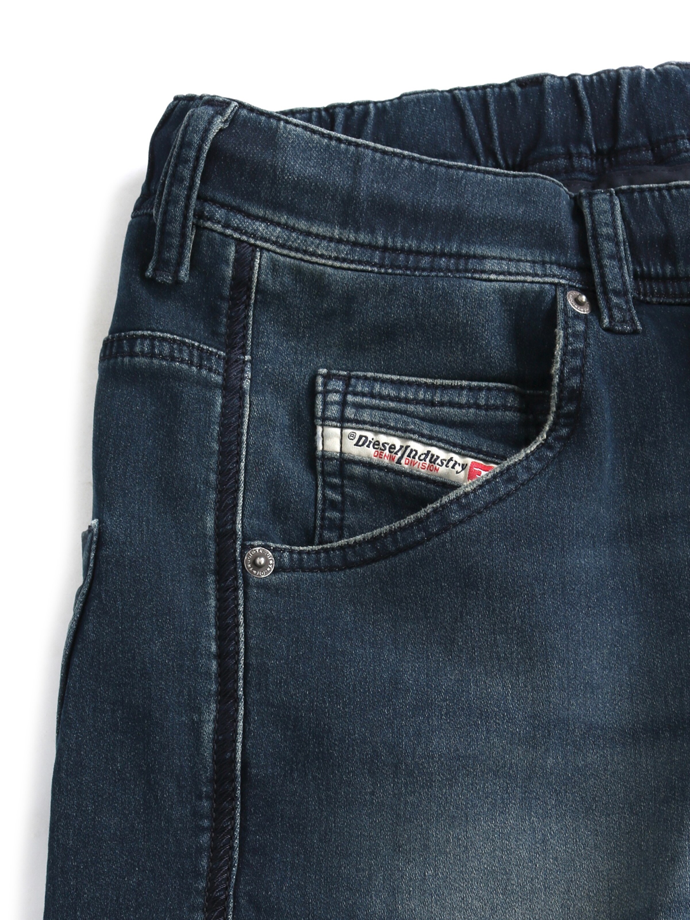 DIESEL Tapered Jeans '2030 D-KROOLEY JOGGJEANS Superstretch & Supersoft' in Blauw
