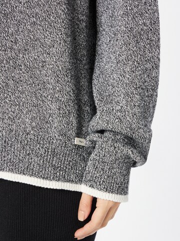 LTB Sweater in Black