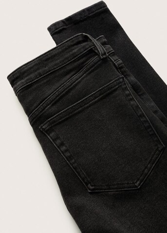 MANGO Skinny Jeans 'SOHO' i grå