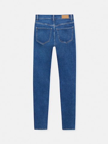 Pull&Bear Skinny Jeans in Blau